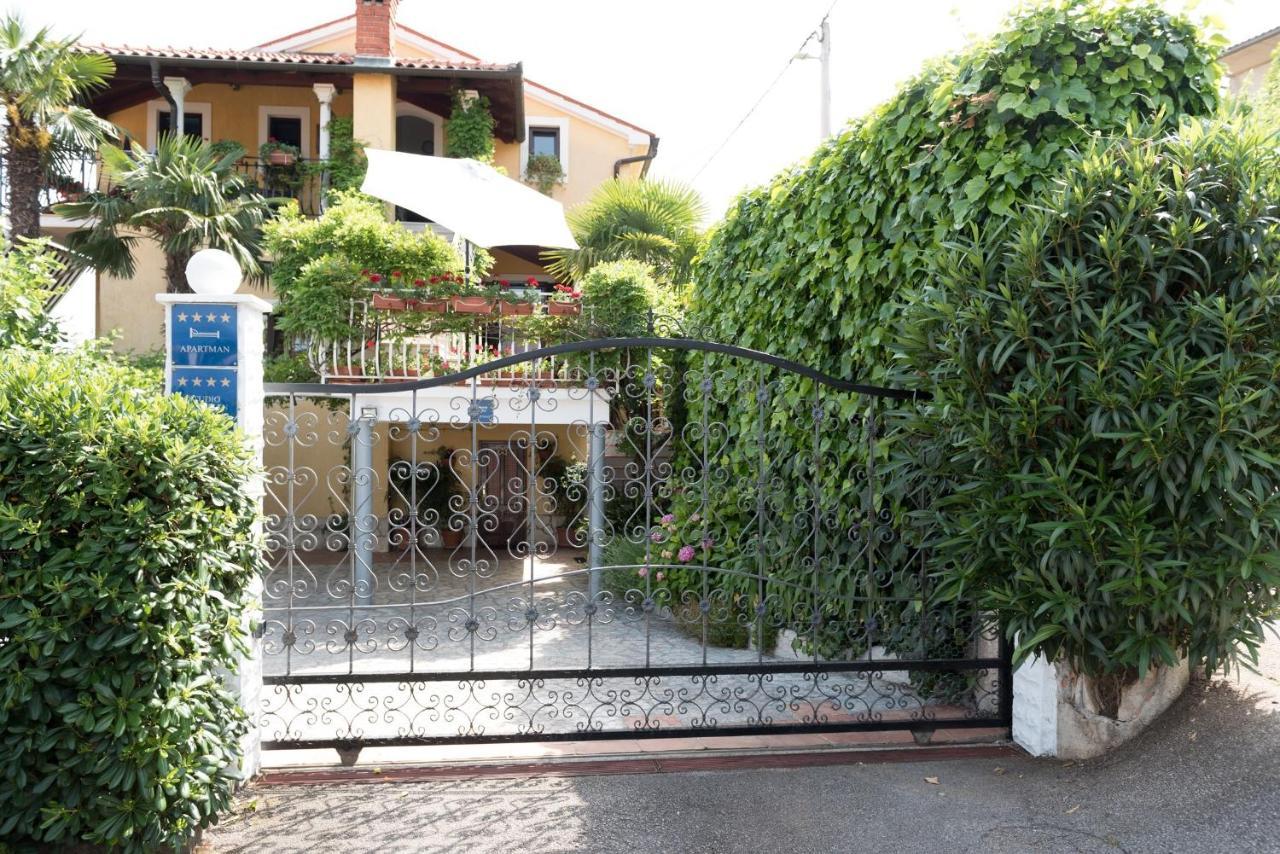 Apartments Villa Zara Laurana Esterno foto
