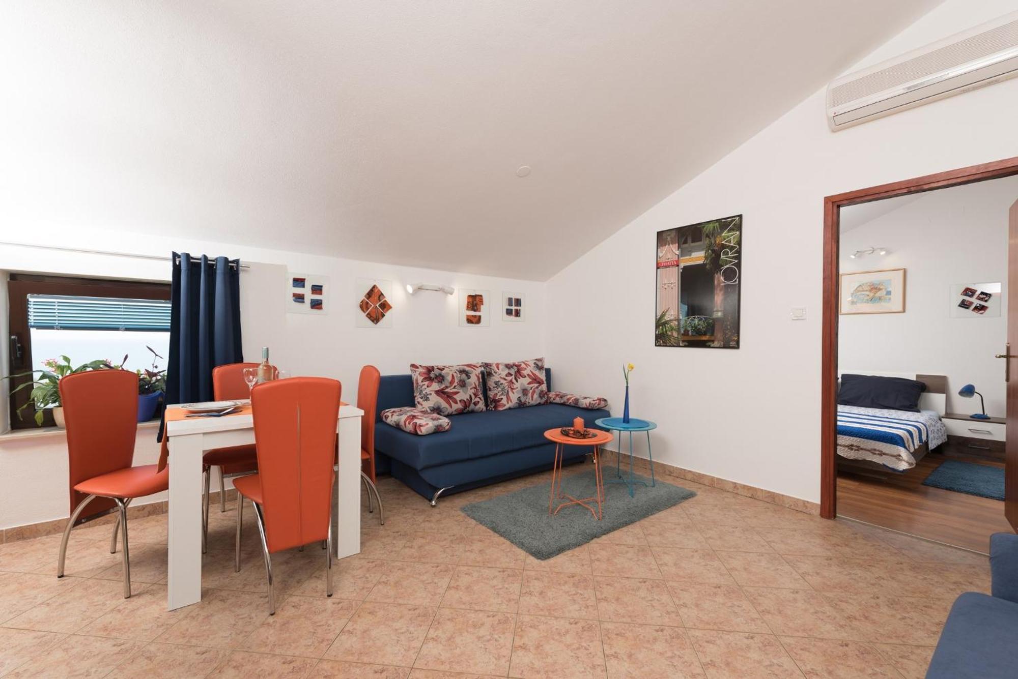 Apartments Villa Zara Laurana Esterno foto